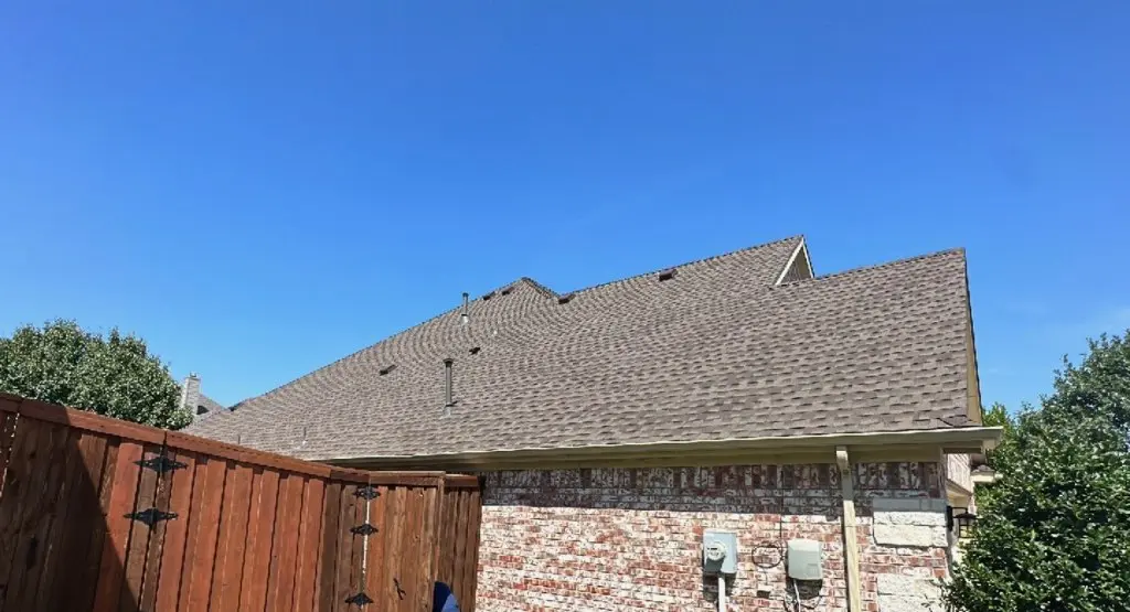 Completed roof replacement project in Alice